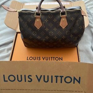 Louis Vuitton Speedy 30
